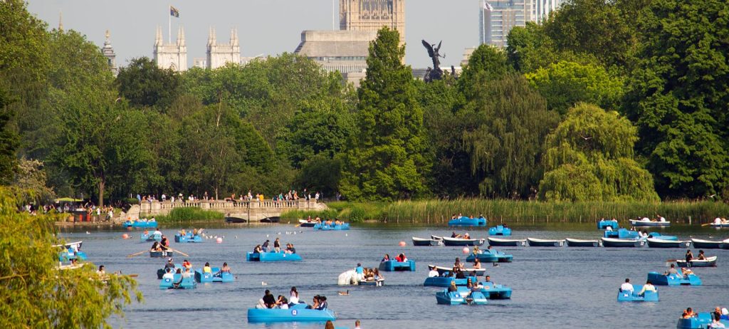 The Serpentine Boating Lake – Mayfair London