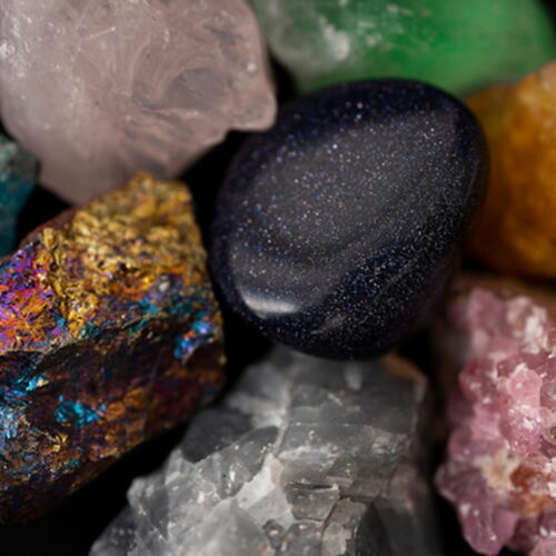 The History and Evolution of Gemstones: From minded gemstones to Lab-Grown Gemstones