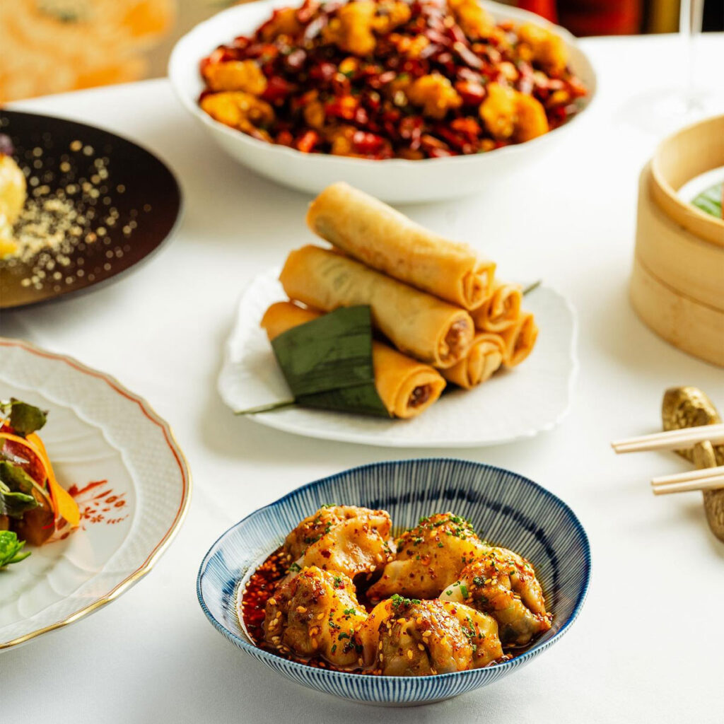 Explore Mayfair's top Chinese restaurants offering authentic and luxurious culinary experiences.